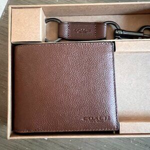 Coach Boxed Mens Wallet/Keychain
